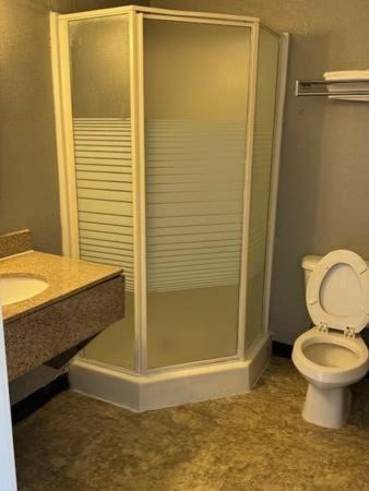 Fairbridge Inn & Suites ريتشموند هيل المظهر الخارجي الصورة
